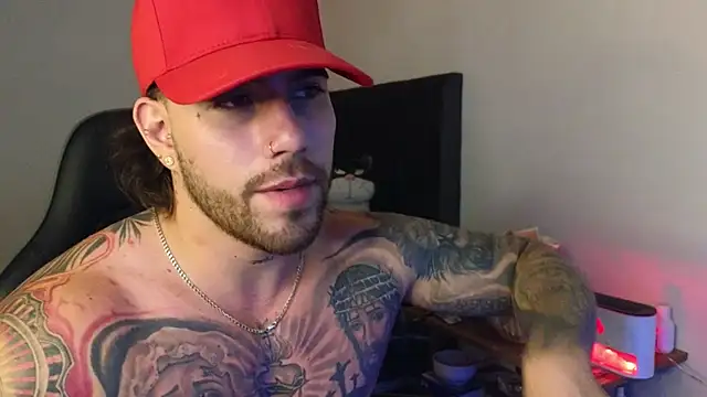 Ades_Lowe Adlı Modelin Canlı XXX Sohbeti