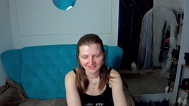 Liza__Evans webkamerás műsora