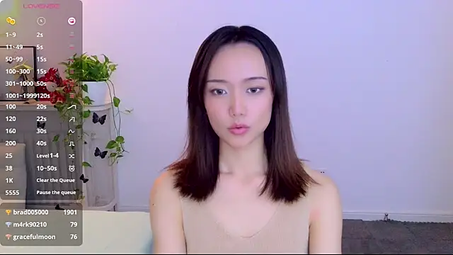 yufenna élő XXX-chatje