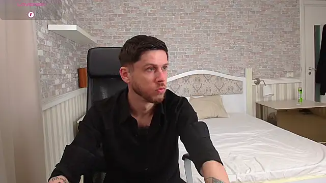 JonahShaw – Live XXX-chat