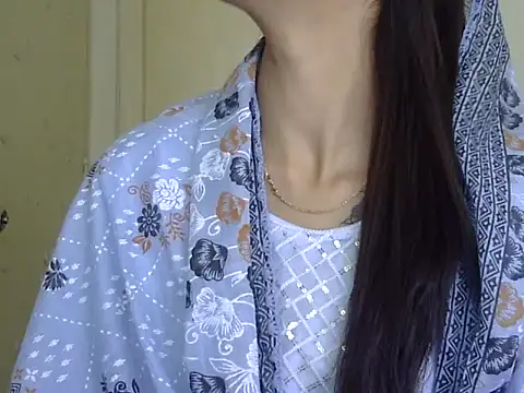 YOUR__ALLY Live XXX Chat