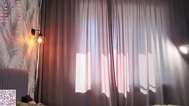 ElvinaRose 即時 XXX 聊天