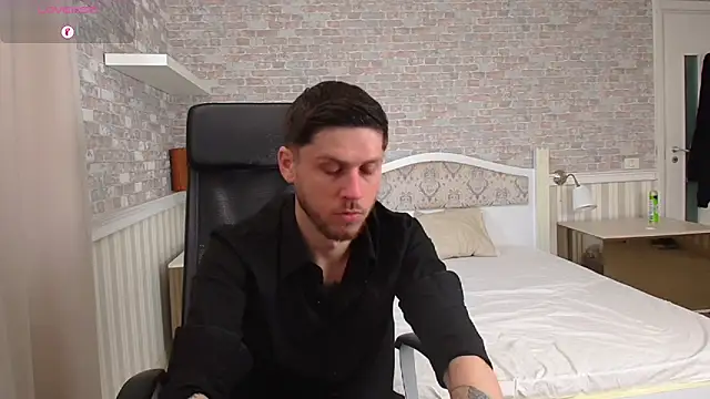 JonahShaw Adlı Modelin Web Kamerası Şovu