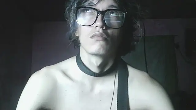 cherryuwu webkamerás műsora