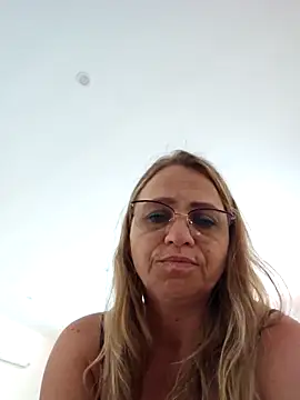 BLONDKICIA1 Webcam Show