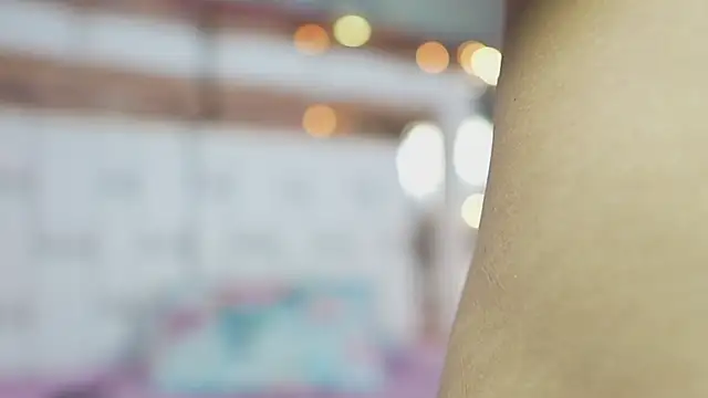 kinkylittlegirll live XXX chat