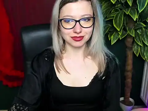 loveHeidi Live XXX-Chat