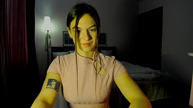 luna_lust_212のライブXXXチャット