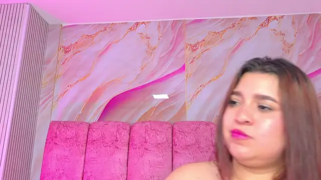 emmacurvy Live XXX Chat