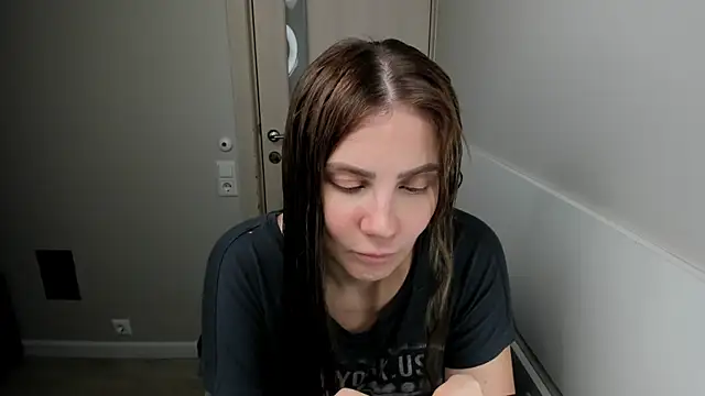 JuliaBusty Chat XXX live