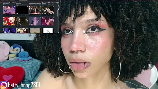 แชท XXX สดของ bettyboo2801