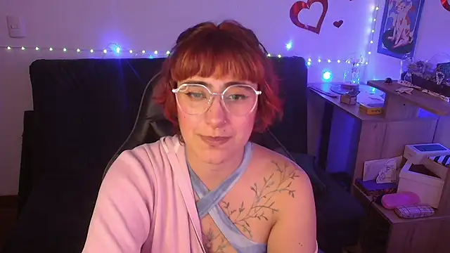 Chat XXX en directo de Miacatsito3