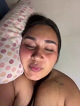 Chat XXX en directo de Cotton_angel