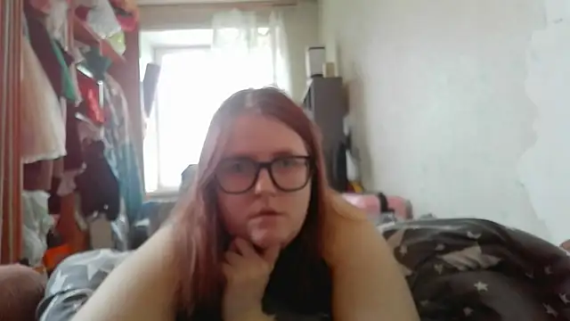 Chat XXX en directo de DesireMelissa