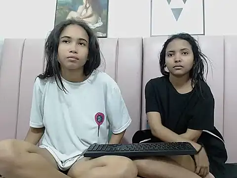 carladesirers707 webcam show