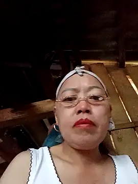 Chat XXX en directo de Agnes-baby