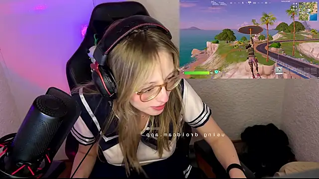 Chat +18 de ReenKitty ao vivo