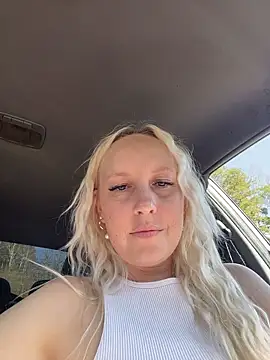 Sembang XXX Secara Langsung MerlinDave