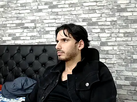 แชท XXX สดของ MrTyler667