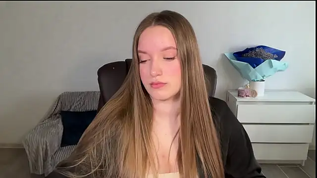 EvaMaddison: онлайн-секс-чат