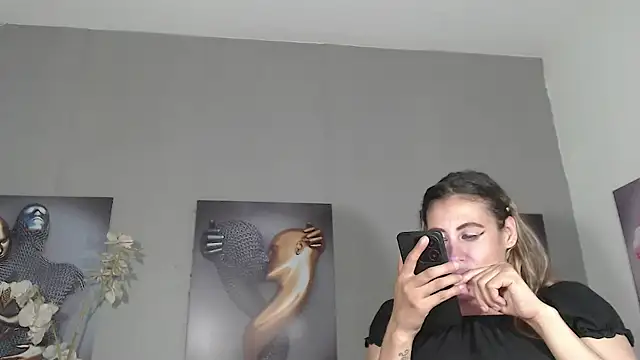 Chat XXX ao vivo de AntonellaBlanc