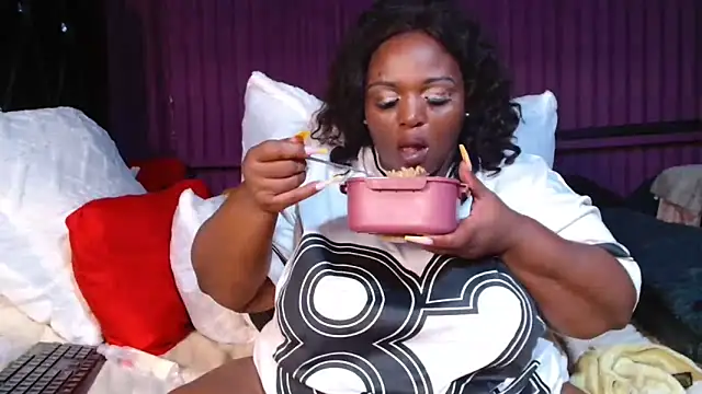 แชท XXX สดของ Bustyboobs02xx