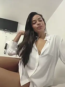 ElenaJamess 라이  브 XXX 채팅