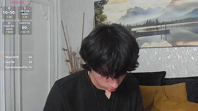 Tyler_durten Adlı Modelin Canlı XXX Sohbeti