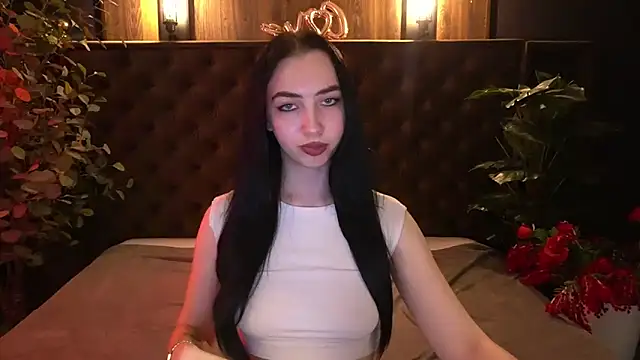 WildKittenX_: απευθείας συνομιλία ΧΧΧ