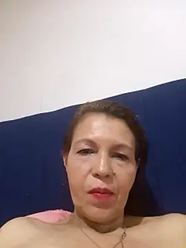 celeste_kiss_'s Webcam Show