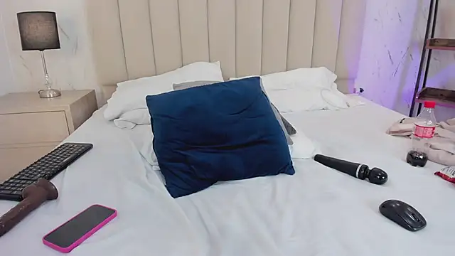 عرض كام LilithHarperr_