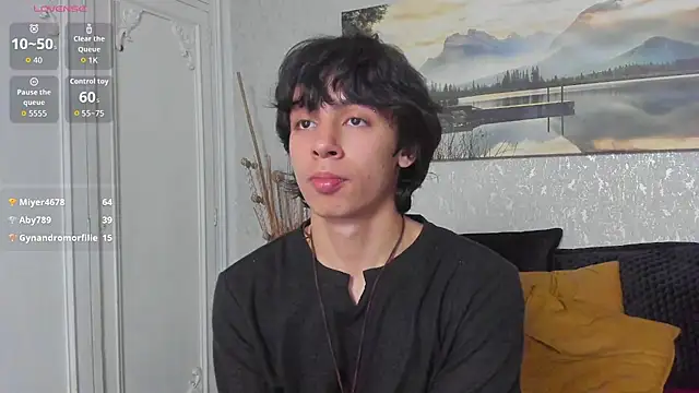 Tyler_durten Adlı Modelin Canlı XXX Sohbeti