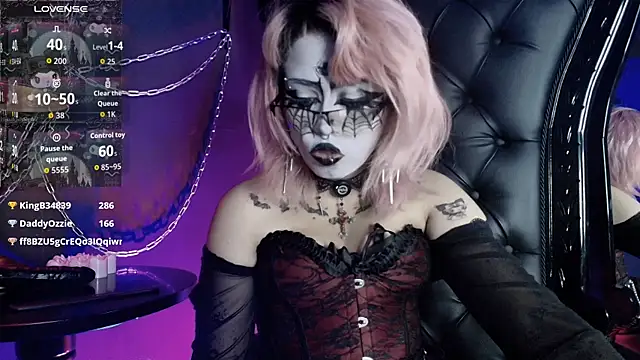 Chat XXX en directo de Navier__