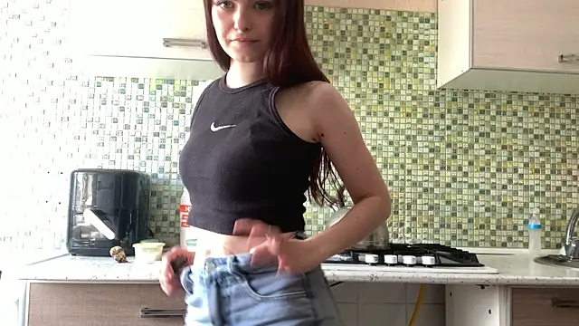 KikiAmino – webcam-show