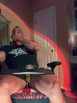 Czat XXX na żywo – daddydonkey84