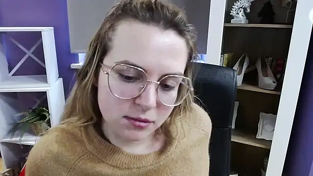 Zoey_Erotic – Naživo XXX chat