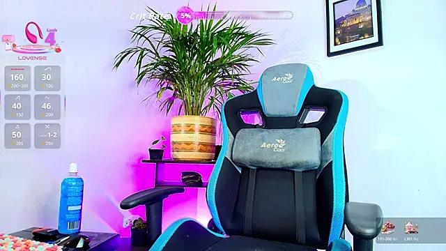 Pertunjukan Kamera Web Michael_Lopez_1