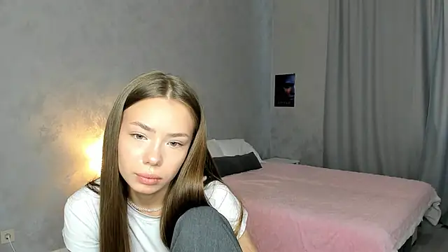 แชท XXX สดของ UlrikeStillwell