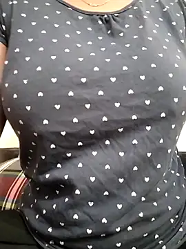 Umma-2's Webcam Show