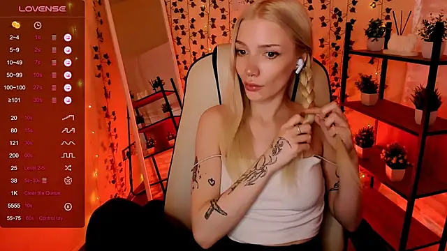 Chat XXX en directo de AnyaTaylor_