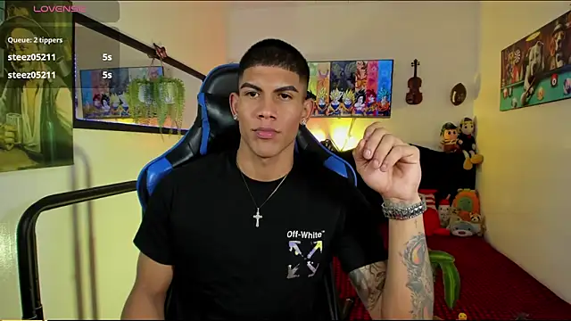 Damian_latinxxx: διαδικτυακό σόου στη ν κάμερα