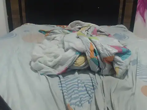 Show de AlbertBigCock na webcam