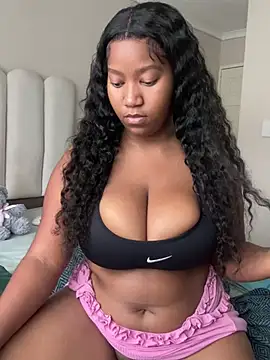 Brandyy23 Live XXX-chat