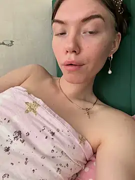 Lisaaa_Alisa: онлайн-секс-чат