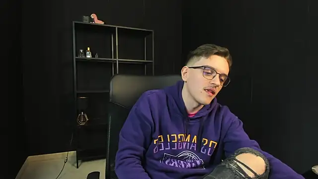 FelixStarkk's Live XXX Chat