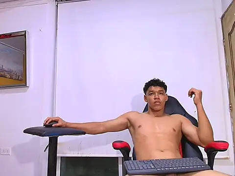 oliver_evans_'s Live XXX Chat