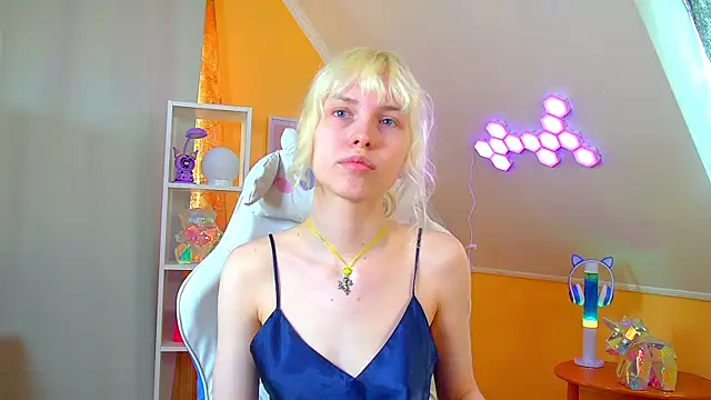 Chatroom XXX en direct de HannahHollis