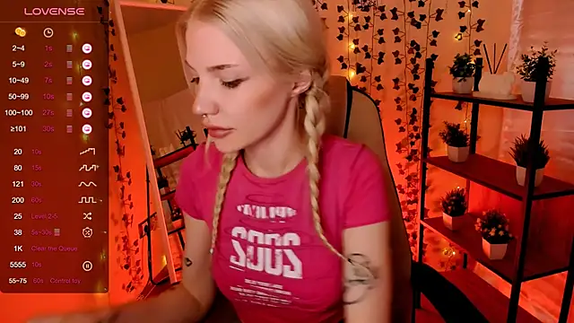 Chat XXX Live AnyaTaylor_