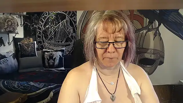 TittenMichelle Show in webcam