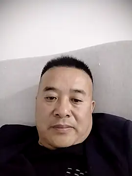 LL-2026xxx's Webcam Show